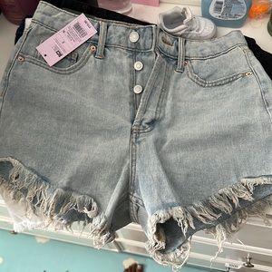Never word faded blue shorts